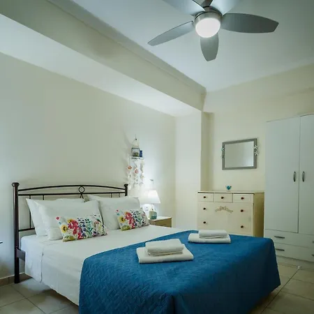 Fotis Brand New At The Centre Town Apartment Zakynthos Town